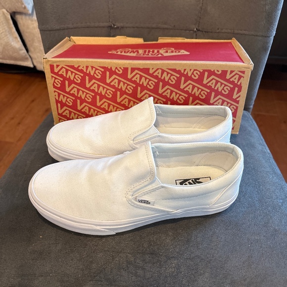 Unisex Vans Classic White Canvas Slip On Sneakers M7.5/ W 9 - Picture 3 of 7